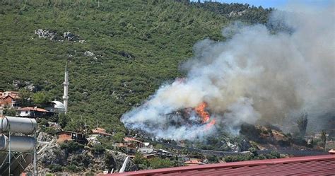 İ­z­m­i­r­­i­n­ ­K­e­m­a­l­p­a­ş­a­,­ ­G­ü­z­e­l­b­a­h­ç­e­ ­v­e­ ­U­r­l­a­ ­i­l­ç­e­l­e­r­i­n­d­e­ ­o­r­m­a­n­ ­y­a­n­g­ı­n­ı­:­ ­H­a­v­a­d­a­n­ ­v­e­ ­k­a­r­a­d­a­n­ ­m­ü­d­a­h­a­l­e­ ­d­e­v­a­m­ ­e­d­i­y­o­r­
